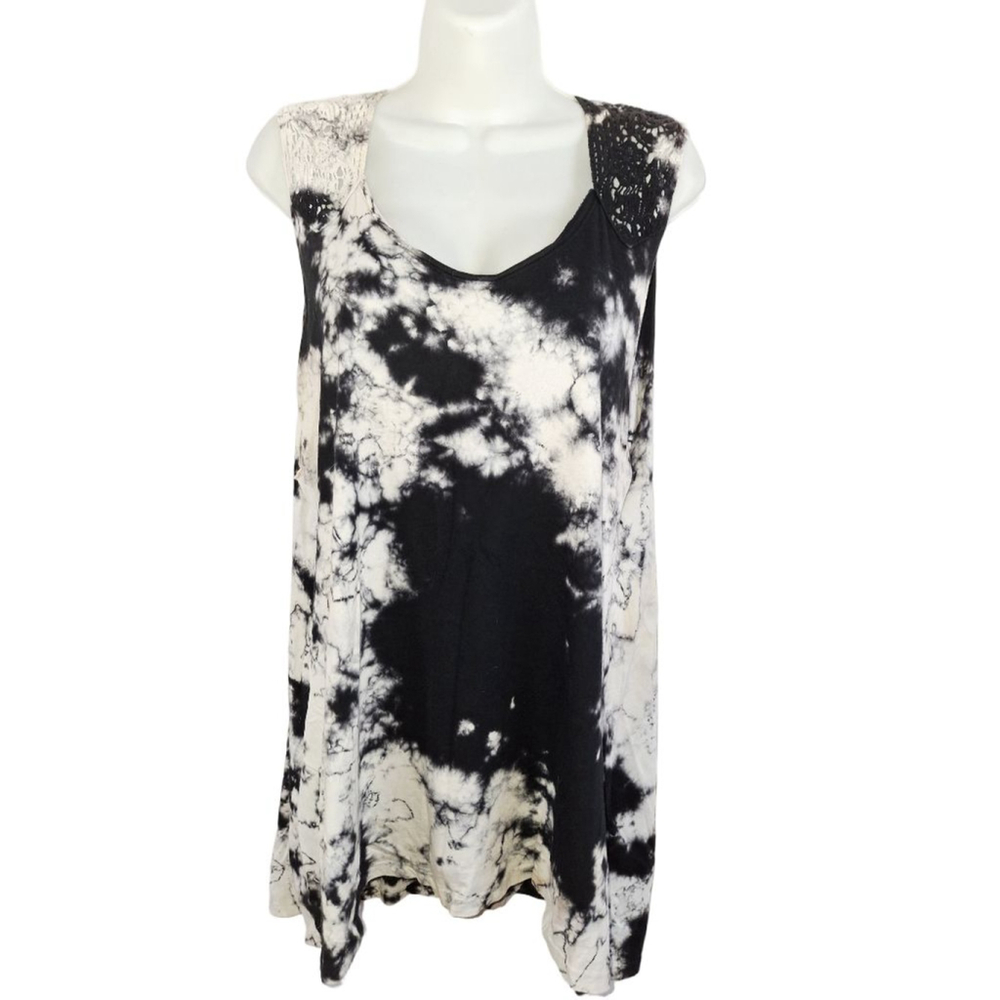 American Age Tie-Dye Tank Top M Black White hippie boho crochet